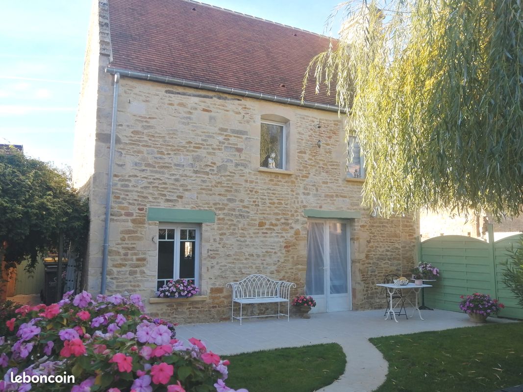 Maison 8 pièces 155 m² · à Troarn · 155 m² · 375 000 €