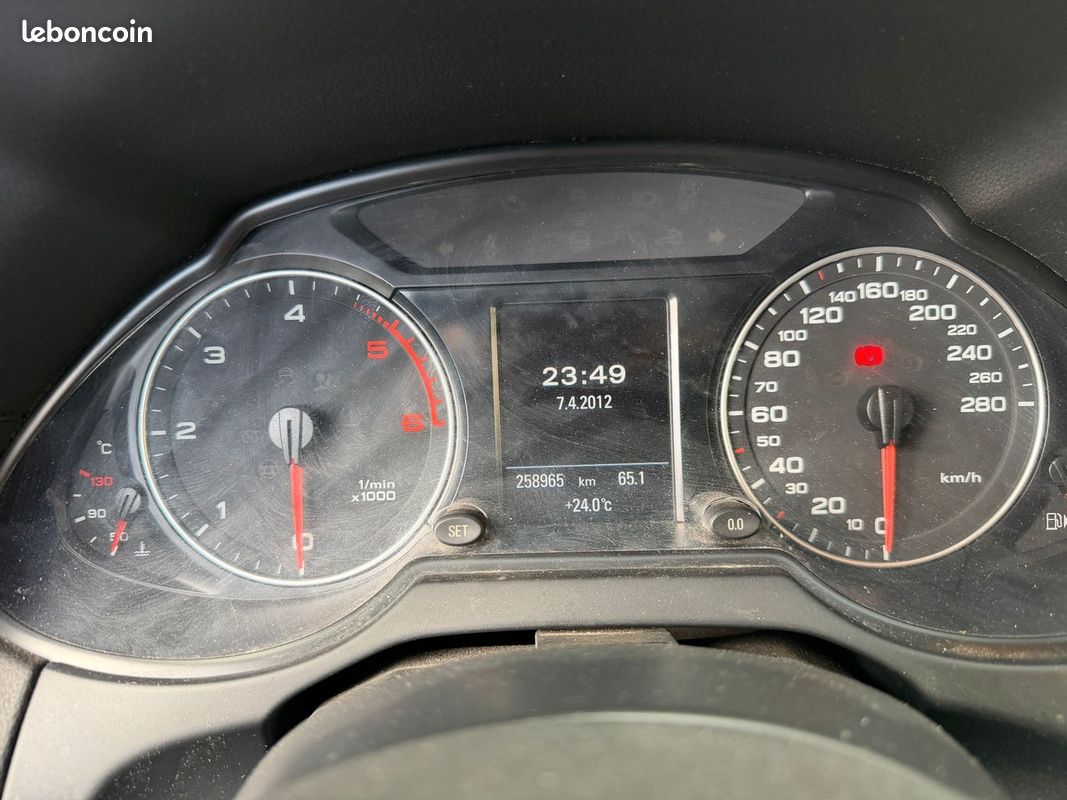Audi Q5 BOITE AUTO 2.0 TDI KIT DISTRIBUTION NEUVE SUIVI CUIR RADAR DE RECUL PAIEMENT 4 OU 10 FOIS (image 11)