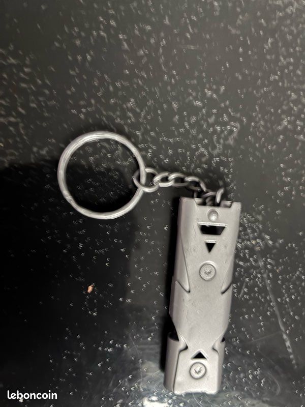 Sifflet dural CAO : sifflet de survie, randonnée, secours Sifflet dural CAO : sifflet de survie, randonnée, secours