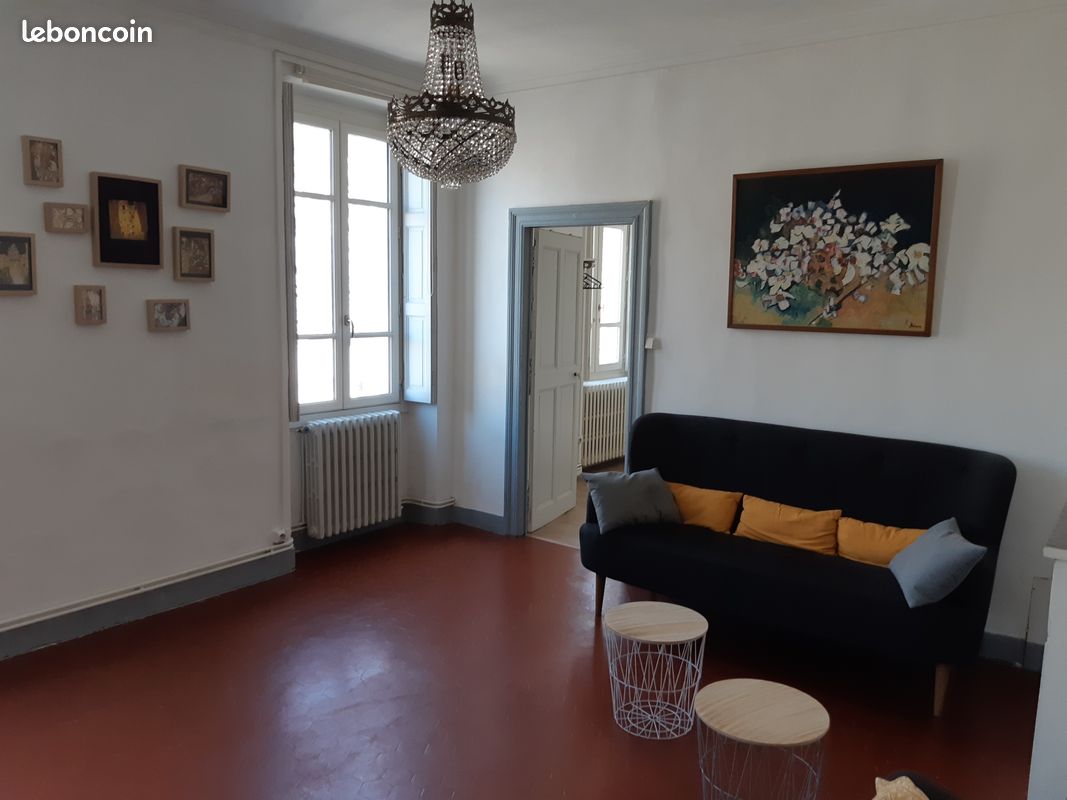Appartement 3 pièces 76 m² · à Nîmes · 76 m² · 830 €