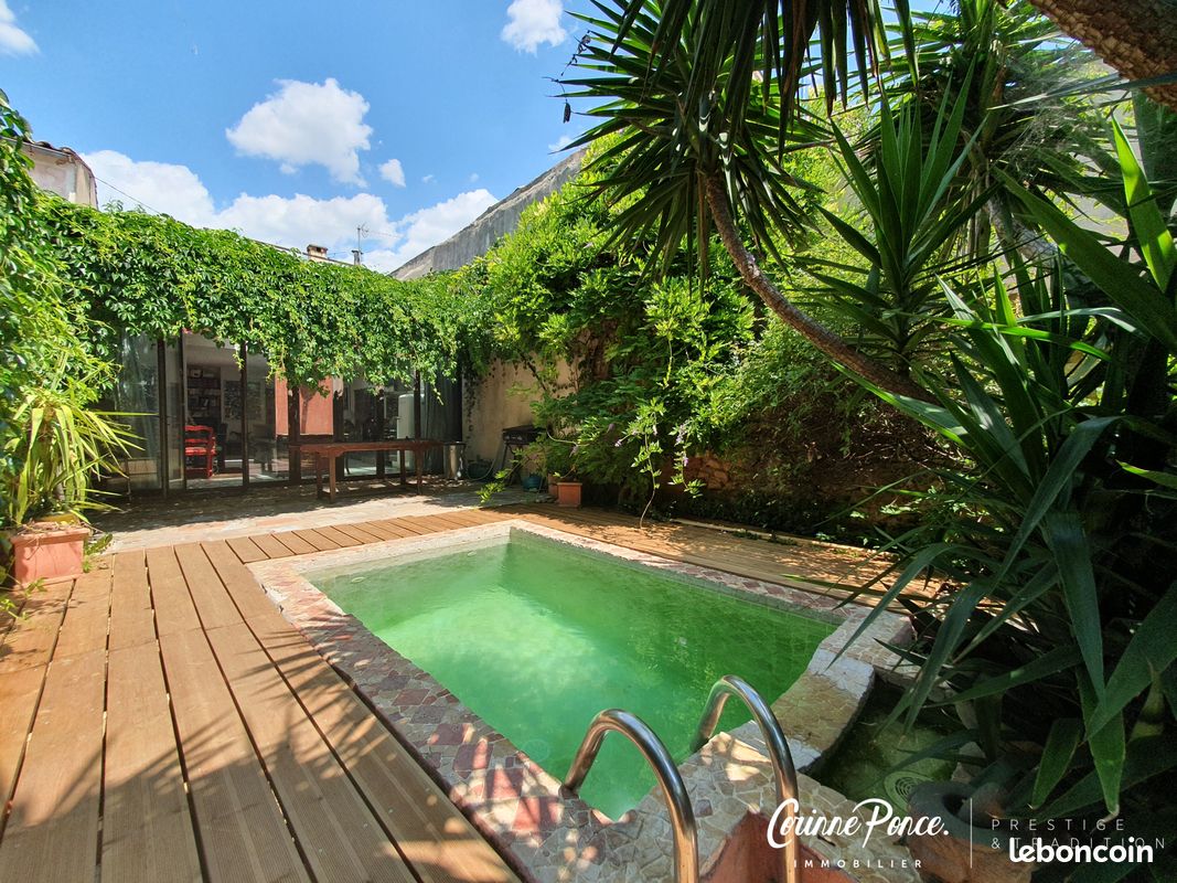 Maison 4 pièces 120 m² · à Nîmes · 120 m² · 385 000 €