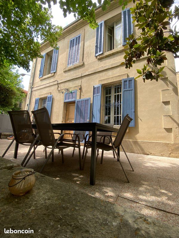 Maison 4 pièces 100 m² · à Salon-de-Provence · 100 m² · 1 600 €/mois