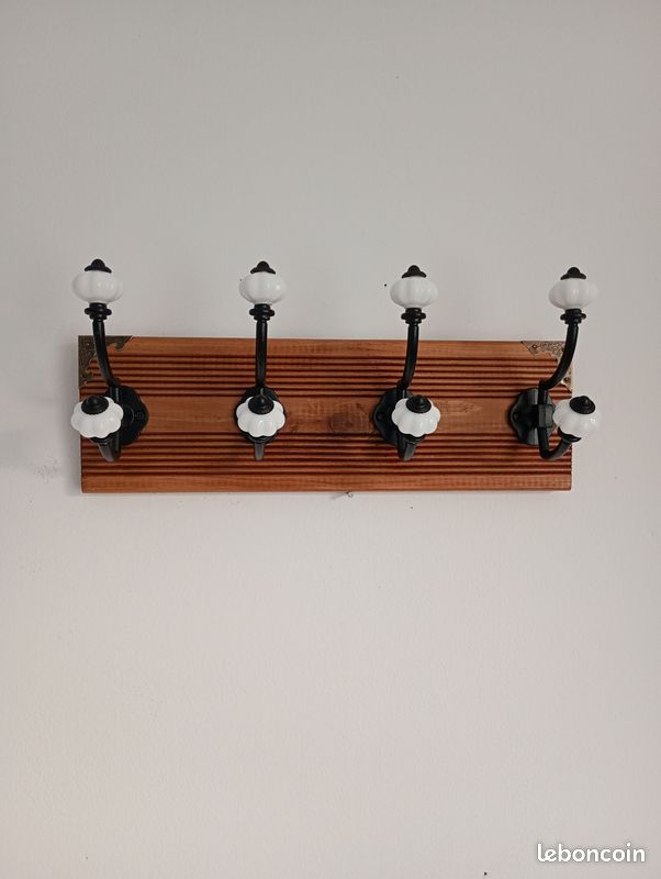 Porte-manteau mural vintage style campagnard en métal avec
