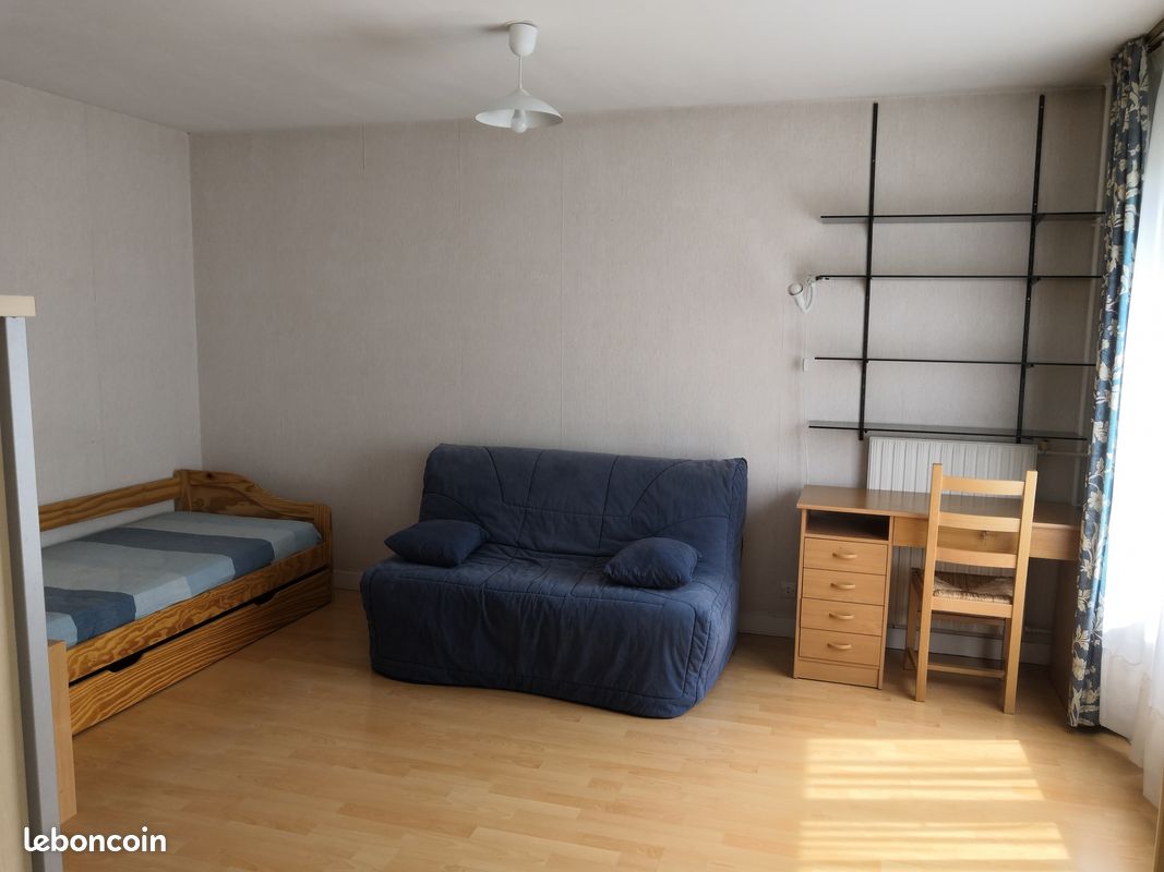Appartement 1 pièce 27 m² · à Compiègne · 27 m² · 550 €