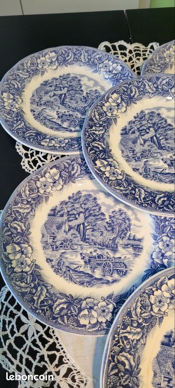 6 assiettes à dessert dépareillées vintage porcelaine blanche et bleue – Lot Fruity Breakfast - Vaisselle ancienne française - France