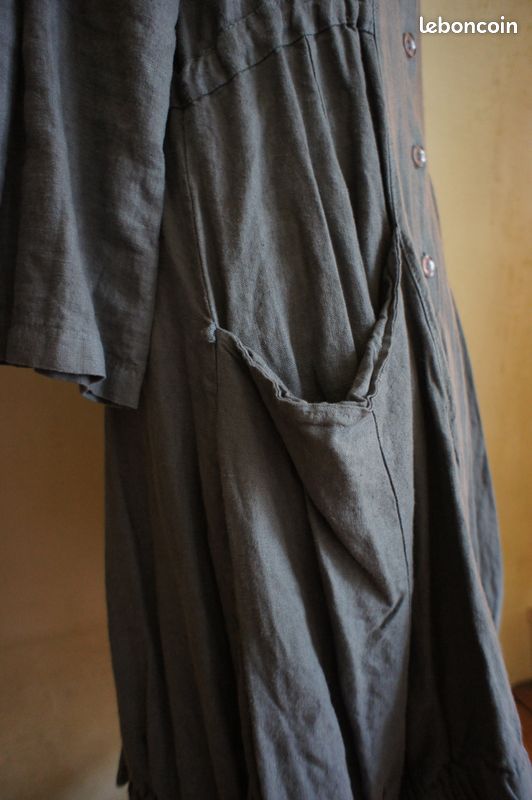 Robe à dominante Rose NEUVE T 44