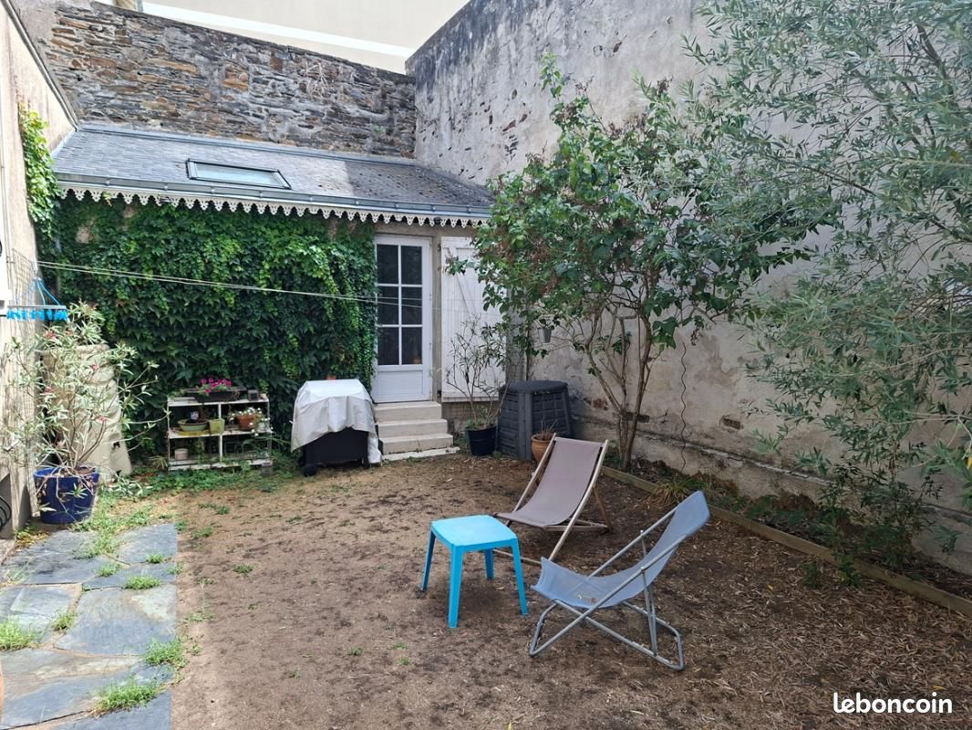 Maison 8 pièces 165 m² · à Angers · 165 m² · 599 000 €