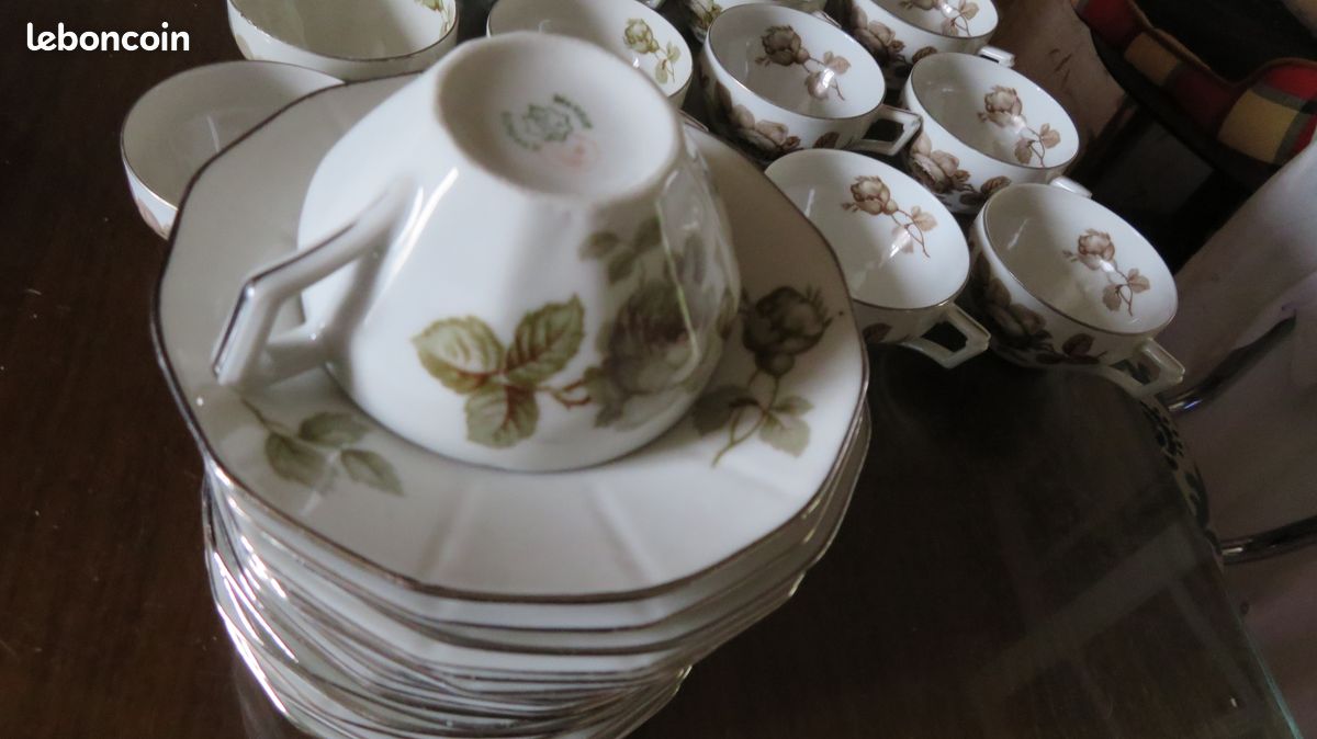 Service à café (porcelaine de czelko slovakia (image 2)