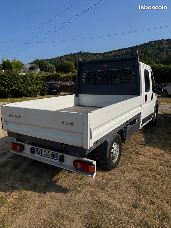 Peugeot boxer plateau avec ridelle (image 3)