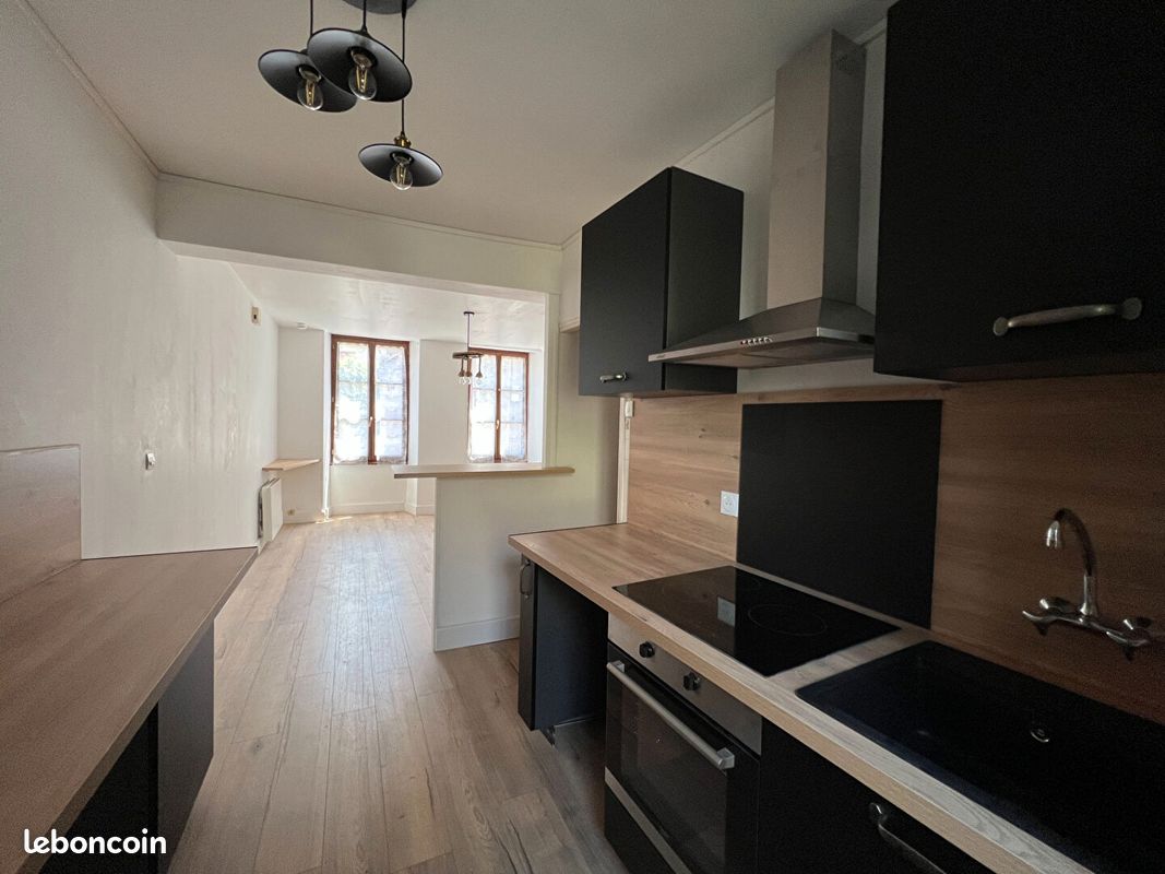 Appartement 1 pièce 27 m² · à Châteauroux · 27 m² · 410 €/mois