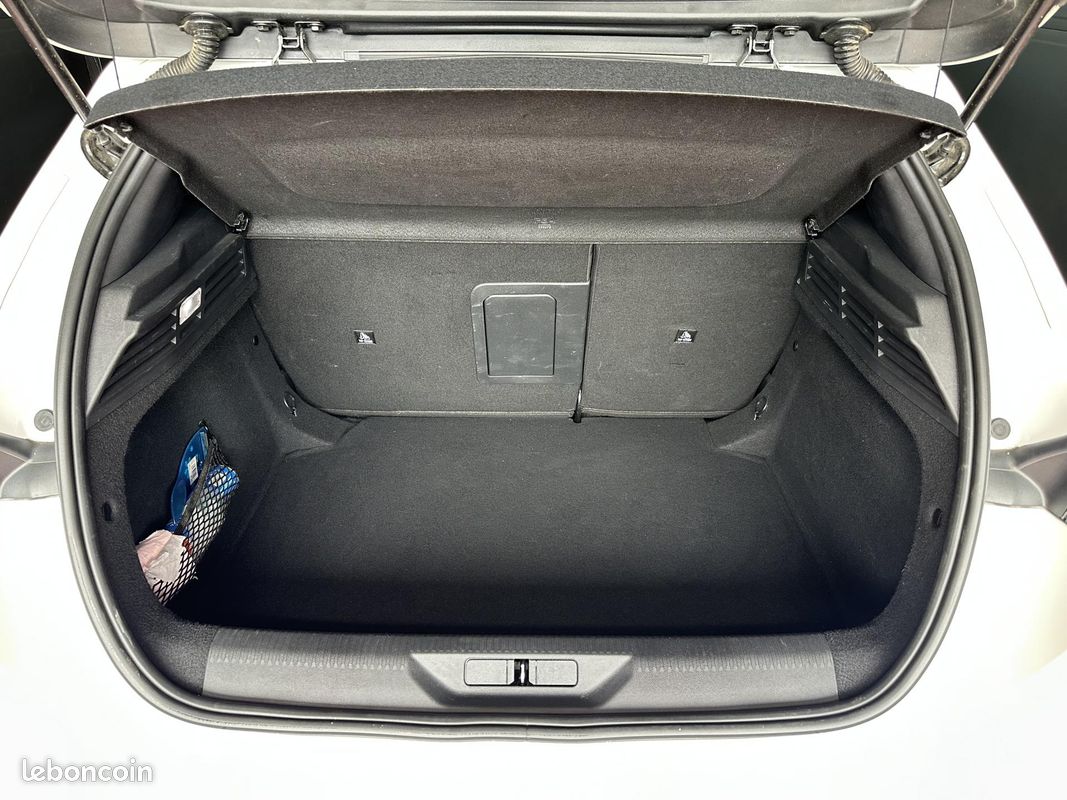 PEUGEOT 308 III GT - 1.2i 130ch - BV EAT8 - GARANTIE 12 MOIS (image 24)