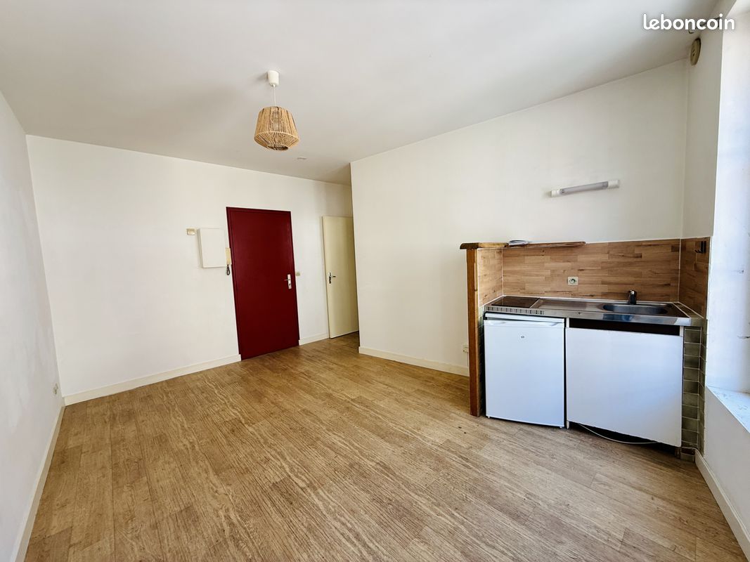 Appartement 2 pièces 28 m² · à Poitiers · 28 m² · 500 €/mois