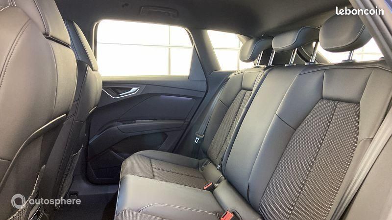 Audi Q4 E-Tron 45 e-tron 285ch + Pack S line (image 12)