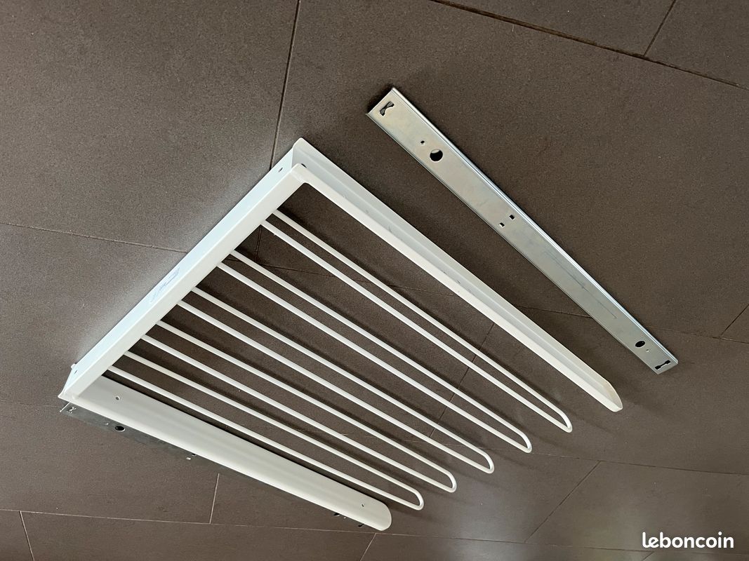 Rangement pour pantalon pour dressing IKEA laqué blanc avec rail inox (image 2)