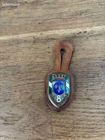 9.11*) Insigne militaire armée française badge French medal N°2