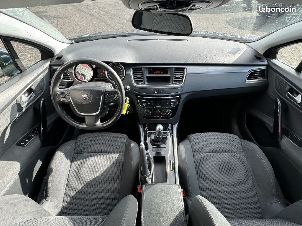 Peugeot 508 1.6 e-HDi 112ch FAP BMP6 Active (image 5)