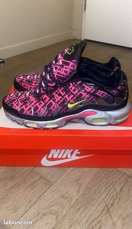 Tn Mercurial Tn Rose Fluo Nike Tn Mercurial Taille 46 Chaussures