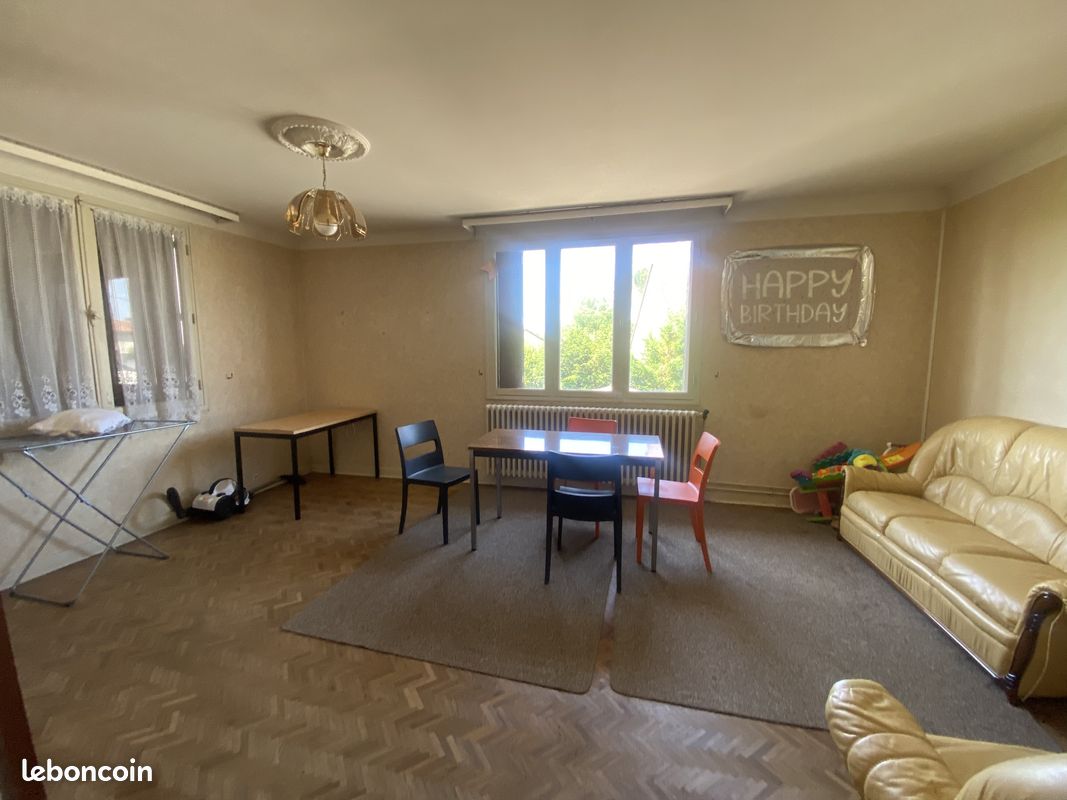 Appartement 5 pièces 115 m² · à Poitiers · 115 m² · 118 300 €