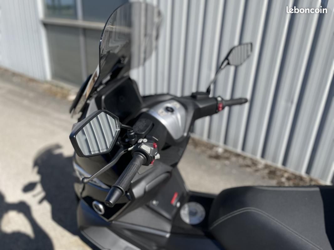 Voge SR4 MAX LUXE RADAR - 2026 400 cm3 (image 12)