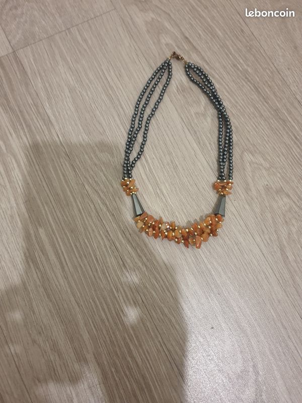Magnifiques Colliers + 2 bagues (image 2)