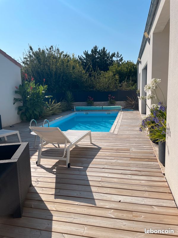 Maison 5 pièces 115 m² · à Saint-Georges-des-Coteaux · 115 m² · 320 000 €