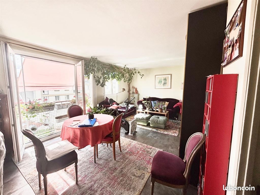 Appartement 3 pièces 64 m² · à Vincennes · 64 m² · 150 000 €