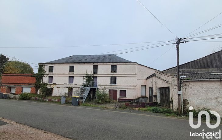 Immeuble 800 m² Lapugnoy