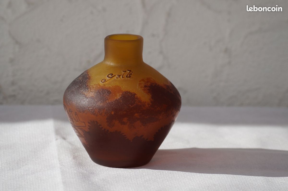 Vase gallé tip (image 1)