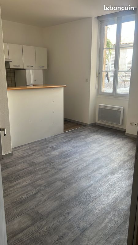 Appartement 1 pièce 20 m² · à Rochefort · 20 m² · 450 €/mois