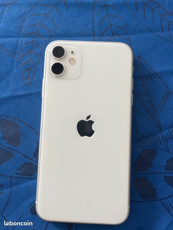 IPhone 11 pour pièces (image 1)