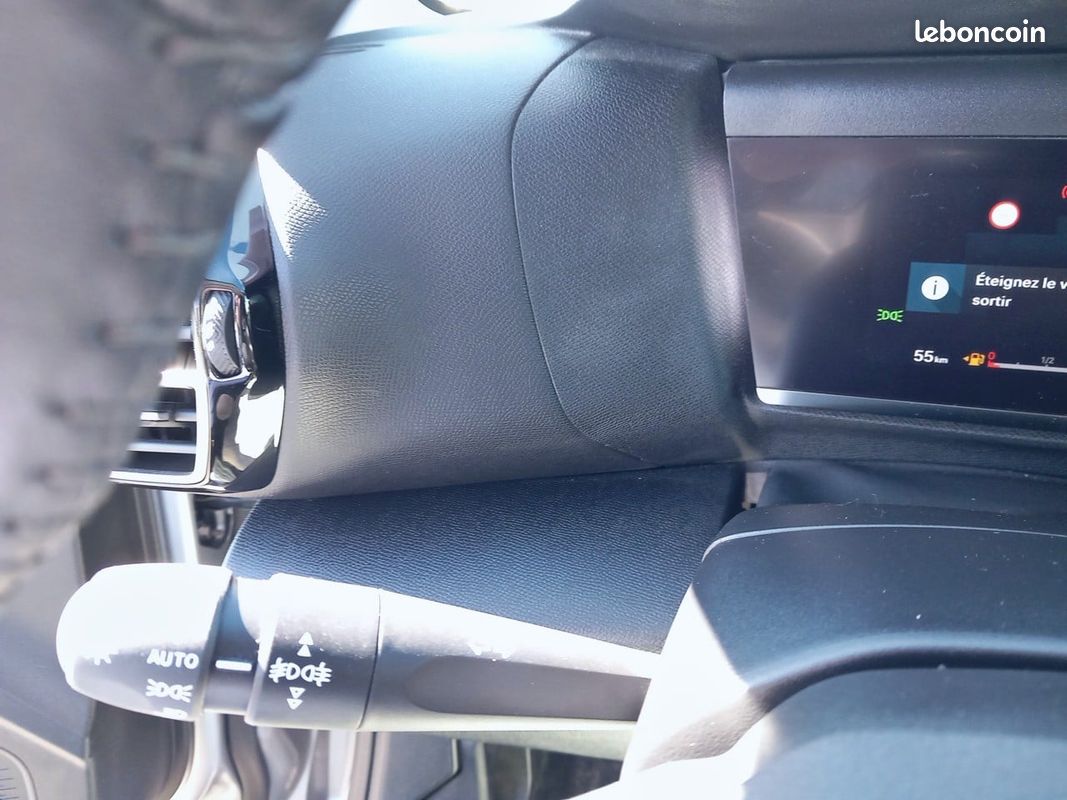 CITROEN C4 PureTech 130 S&S BVM6 Feel Pack (image 21)