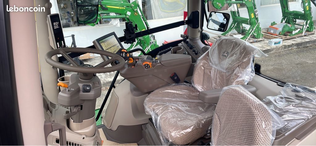 John Deere 6R250 (image 15)