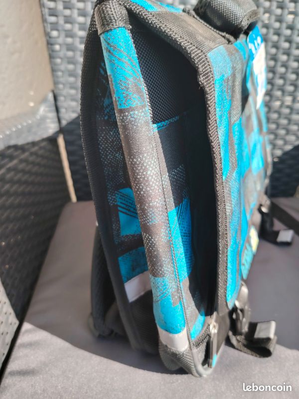 Cartable neuf (image 3)