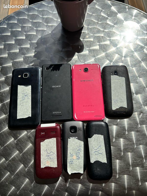 LOT DE TÉLÉPHONE portable hs EUR 25,00 - FR