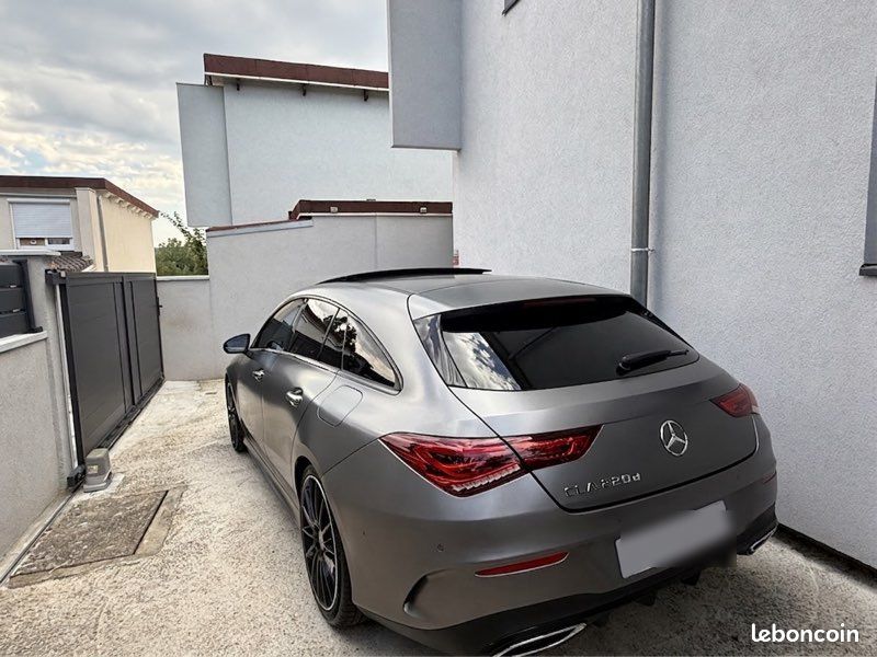 Mercedes CLA 220d shooting brake AMG line (image 2)