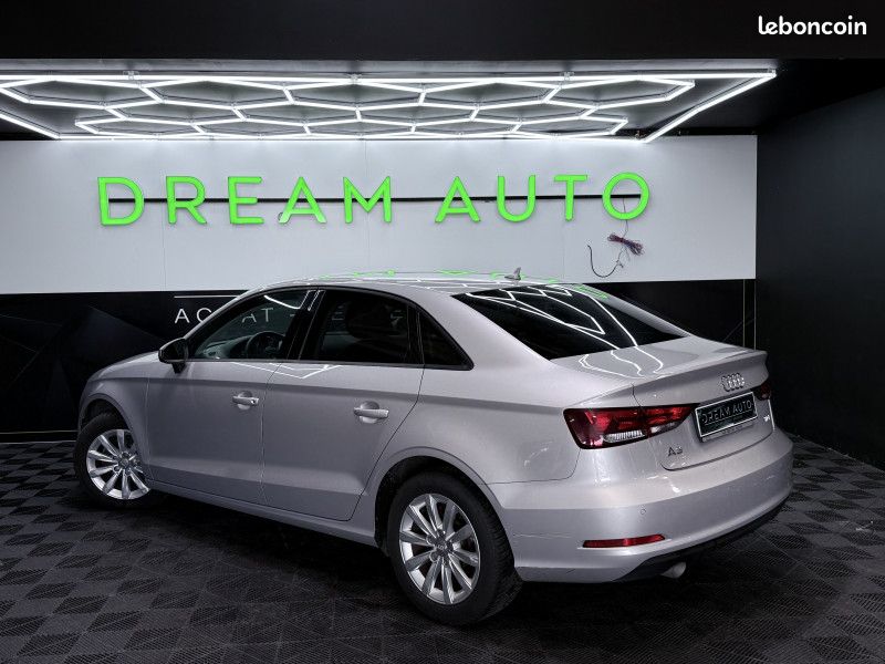 Audi A3 BERLINE 1.6 TDI 105CH FAP AMBITION (image 4)
