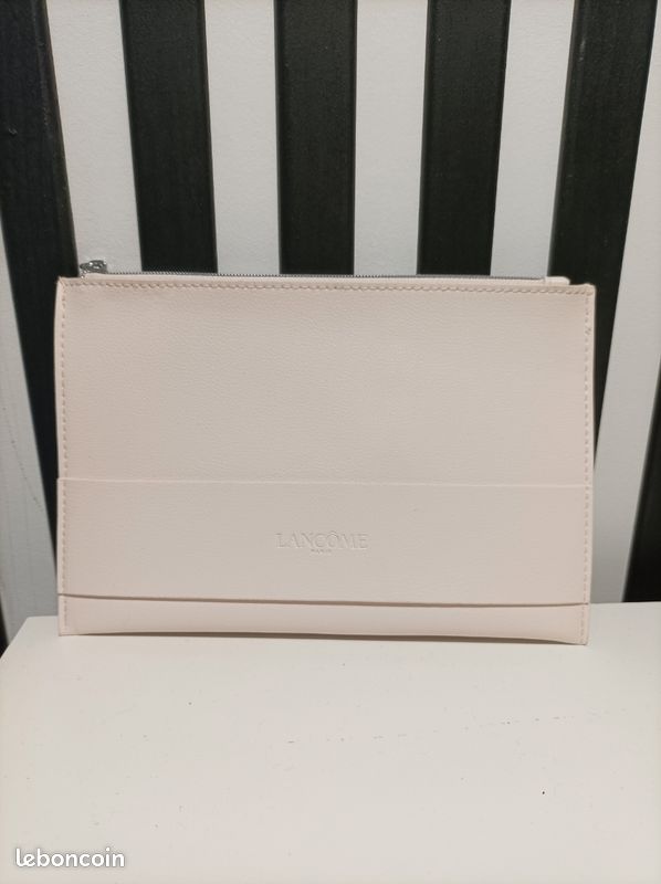 Trousse de toilette Lancôme (image 1)