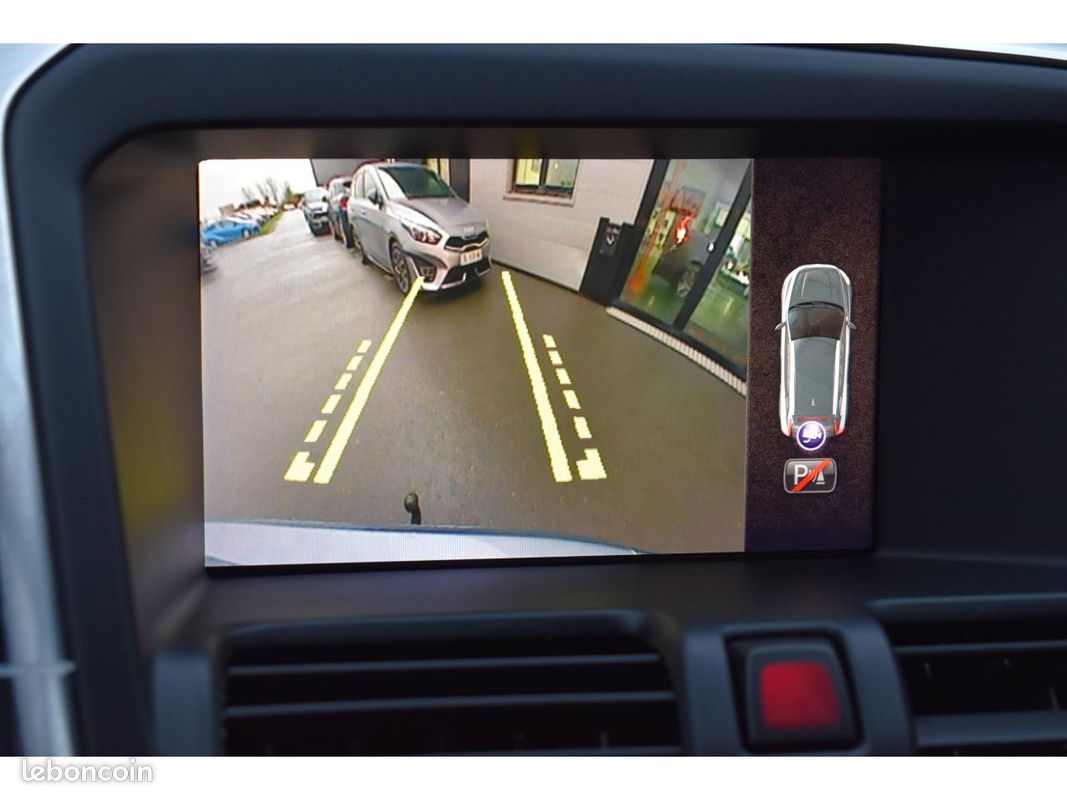 VOLVO XC60 T5 AWD 245 ch Xénium Geartronic A (image 12)