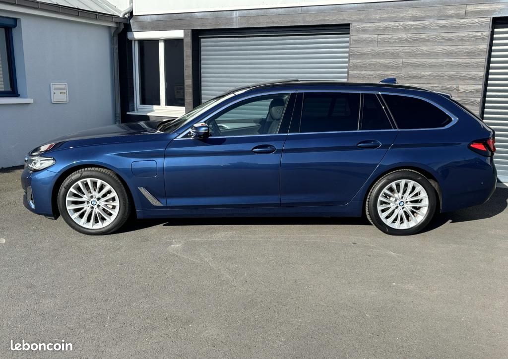 BMW Série 5 (G31) Touring 530 E LUXURY 292 BVA (image 4)