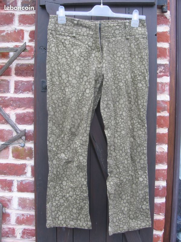 Joli pantalon vert en toile femme. T38 (image 1)