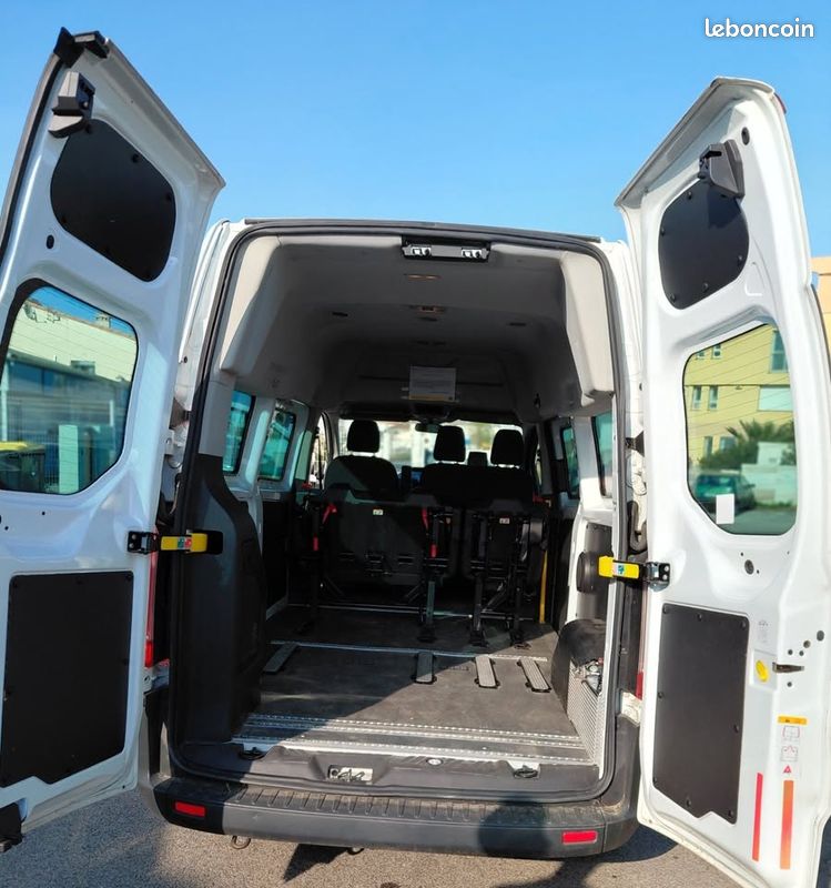 Ford transit custom et Ford tourneo connect transport tpmr avec rampe fauteuil pour roulant (image 5)