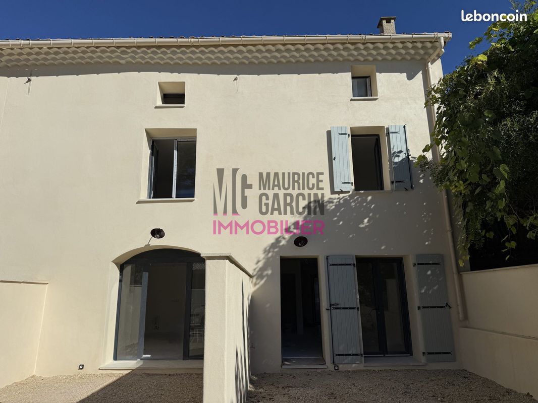 Appartement 4 pièces 93 m² · à Entraigues-sur-la-Sorgue · 93 m² · 233 000 €