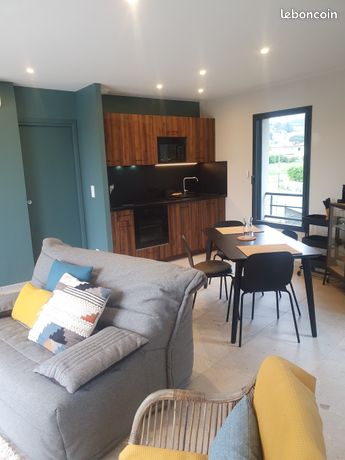 A louer t2 avec grande terrasse