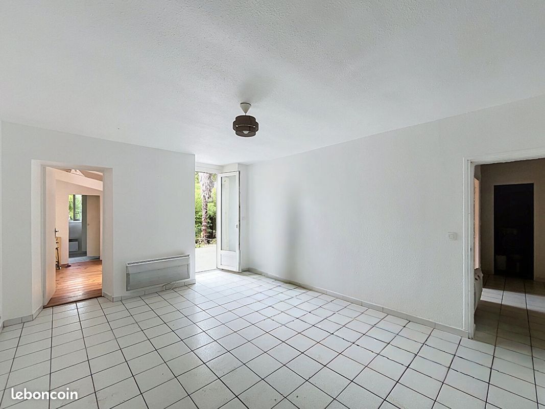 Appartement 4 pièces 123 m² · à Cazères · 123 m² · 699 €