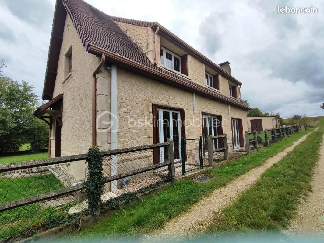 Maison 4 pièces 119 m² · à Champlost · 119 m² · 197 500 €