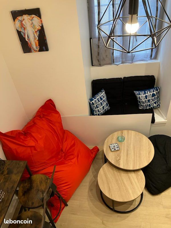 Appartement 1 pièce 17 m² · à Figeac · 17 m² · 350 €/mois