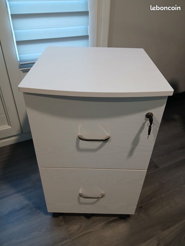 Meuble de bureau (image 2)