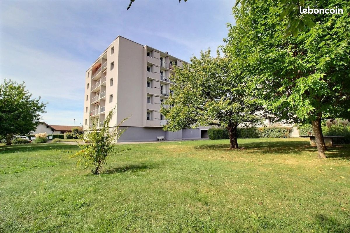 Appartement 2 pièces 49 m² · à Saint-Marcellin · 49 m² · 98 000 €