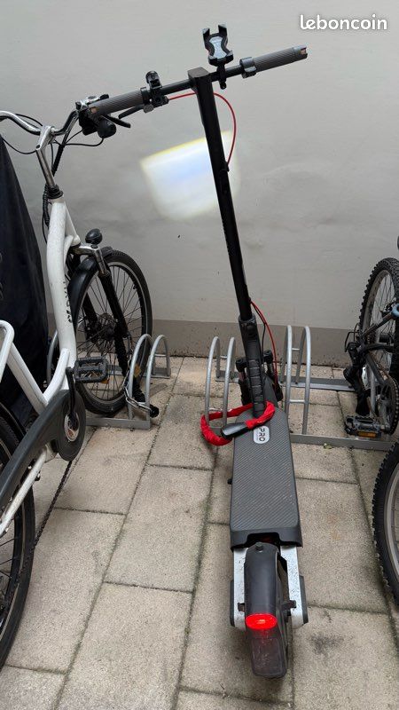 Trottinette électrique XIAOM (image 9)