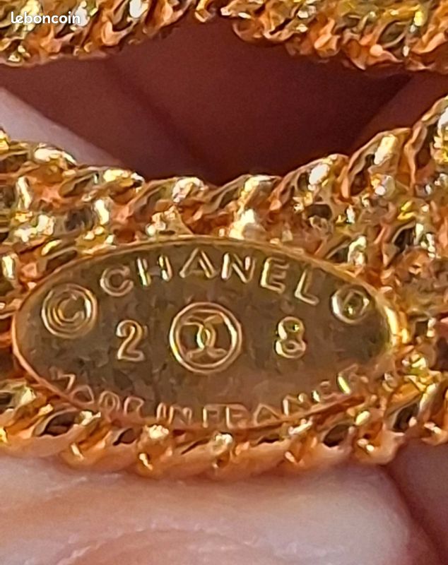 Magnifique grande broche Chanel authentique (image 5)